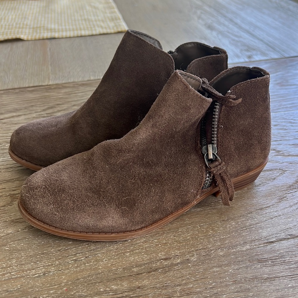 GB girls Dillards leather boots
